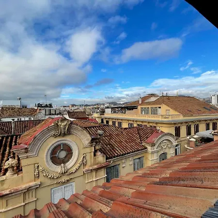 Atico En Plaza De La Constitucion 3 Bedrooms
