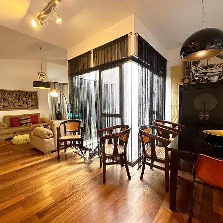 Atico En Plaza De La Constitucion 3 Bedrooms
