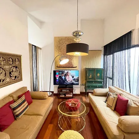 Apartment Atico En Plaza De La Constitucion 3 Bedrooms